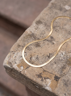 Vela Herringbone Chain Necklace - product close-up